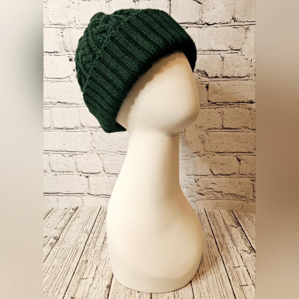 ⭐️ Beams Japan Cable Knit Wool Beanie Green